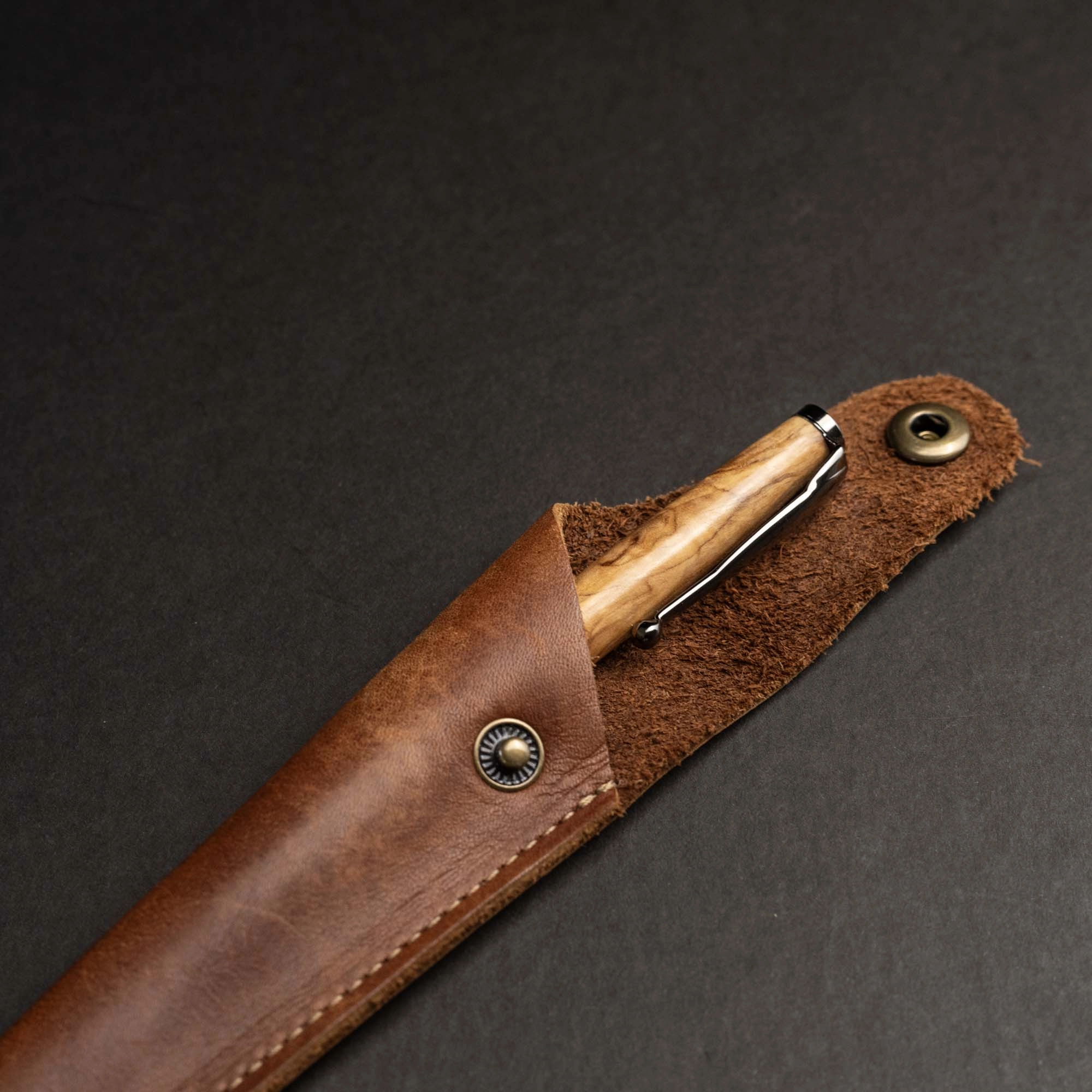 Hand-Turned Bethlehem Olive Wood Comfort Style Pen   Pen Sleeve