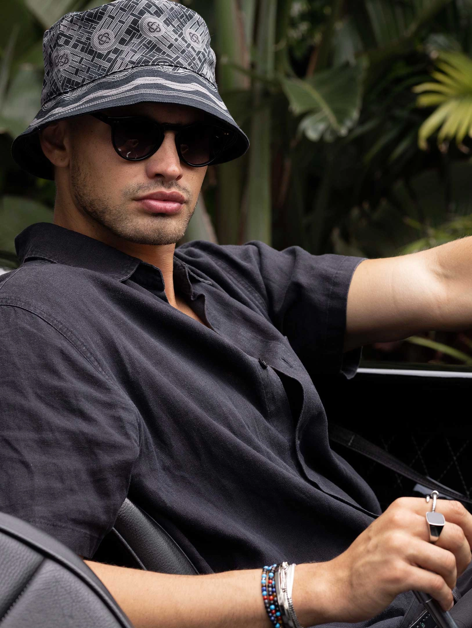 Malibu Sunglasses - Black on Black
