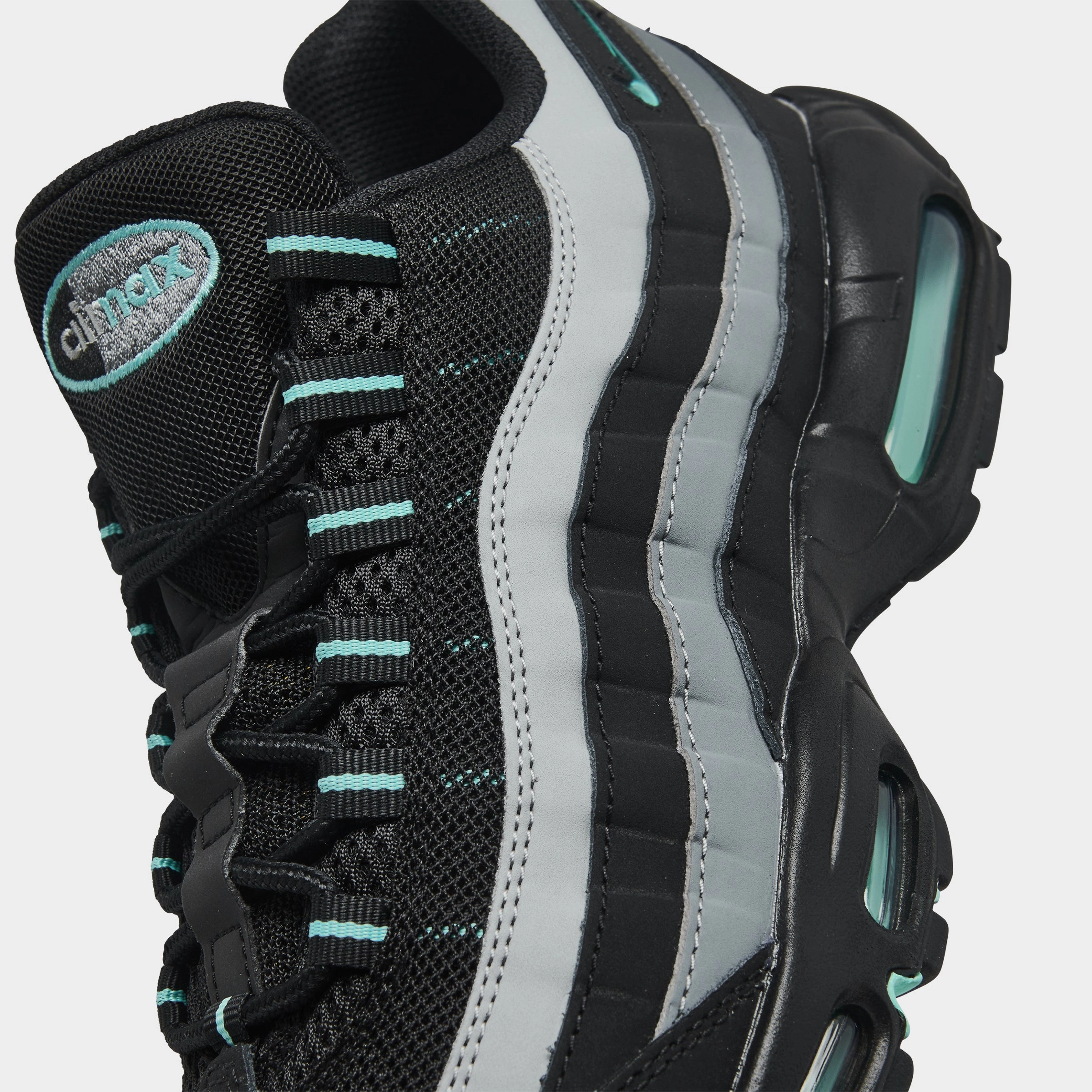Nike Air Max 95 Black / Aurora Green - Cool Grey