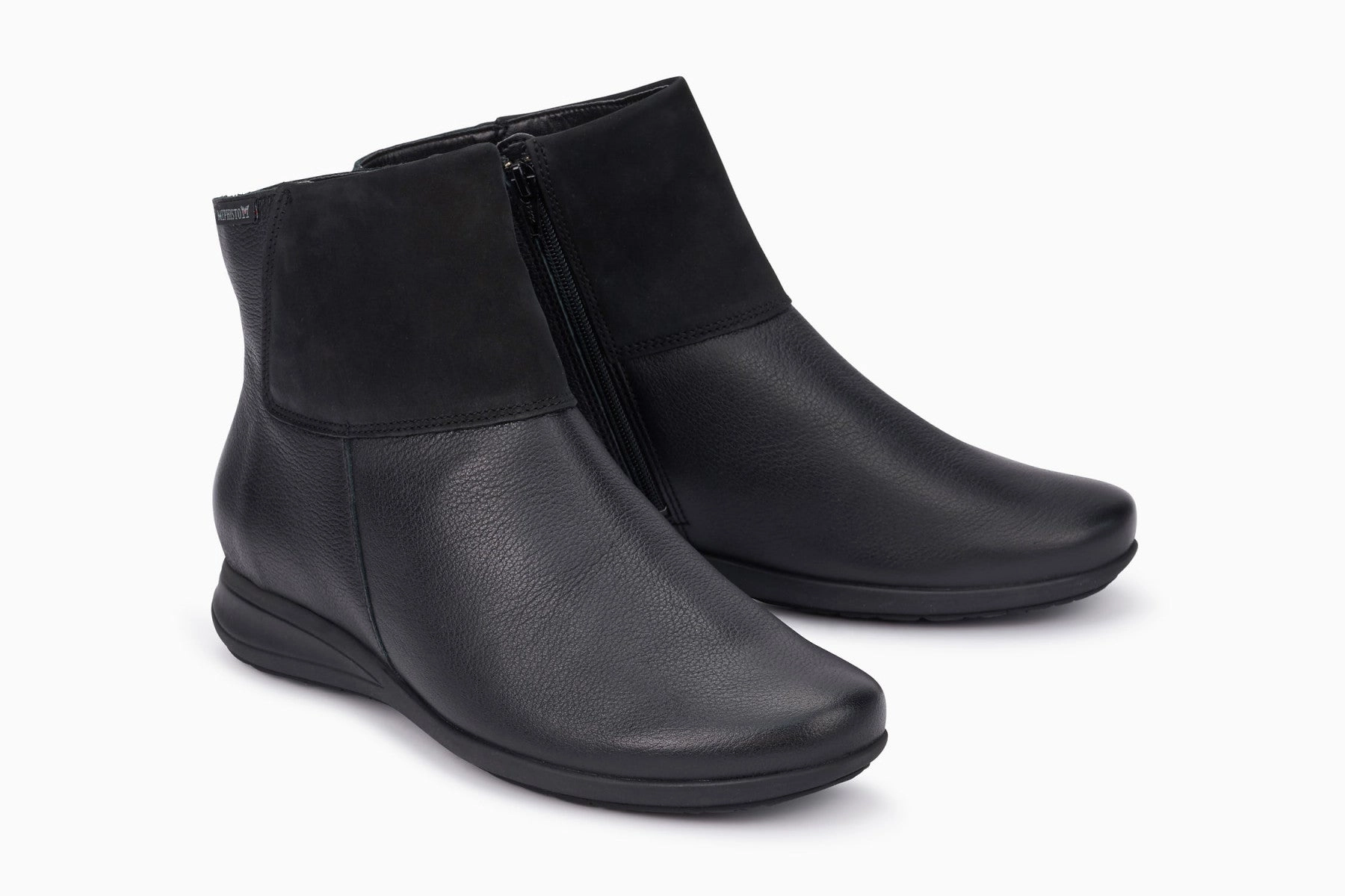 Nonie - Black 9200/6200